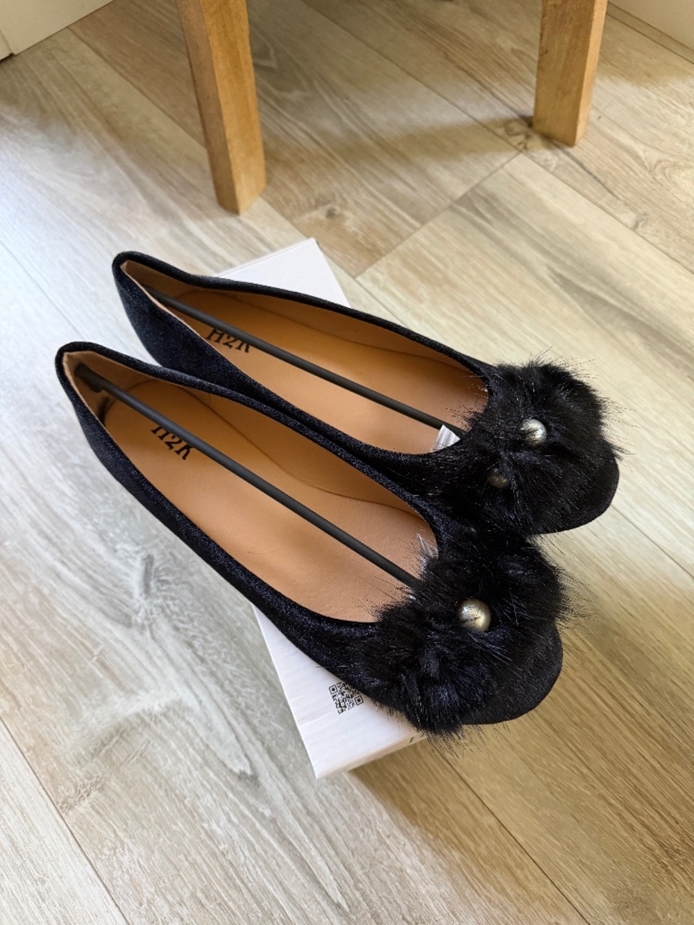 Women’s flats